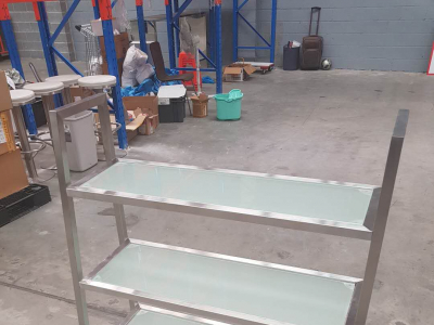 全新 4层玻璃展架,不锈钢框