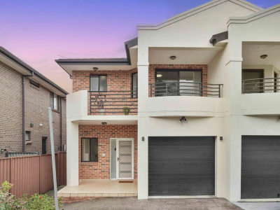 44 KNOX ST 4房3卫2车位 DUPLEX 双砖房 ...