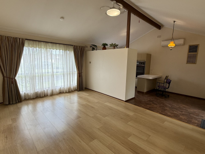 东南温馨小区三房出租